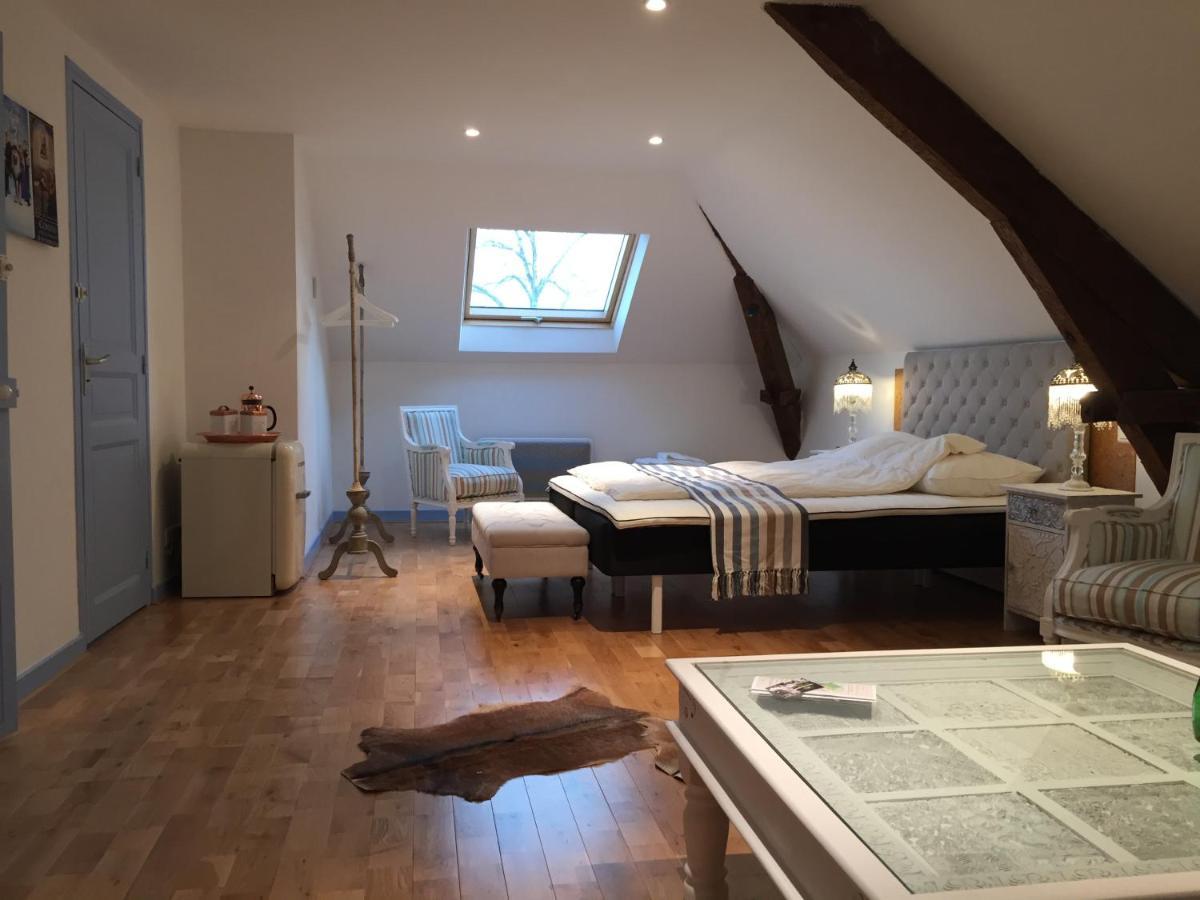 French Correze Moulin Bleu Otel Saint-Pantaléon-de-Larche Dış mekan fotoğraf