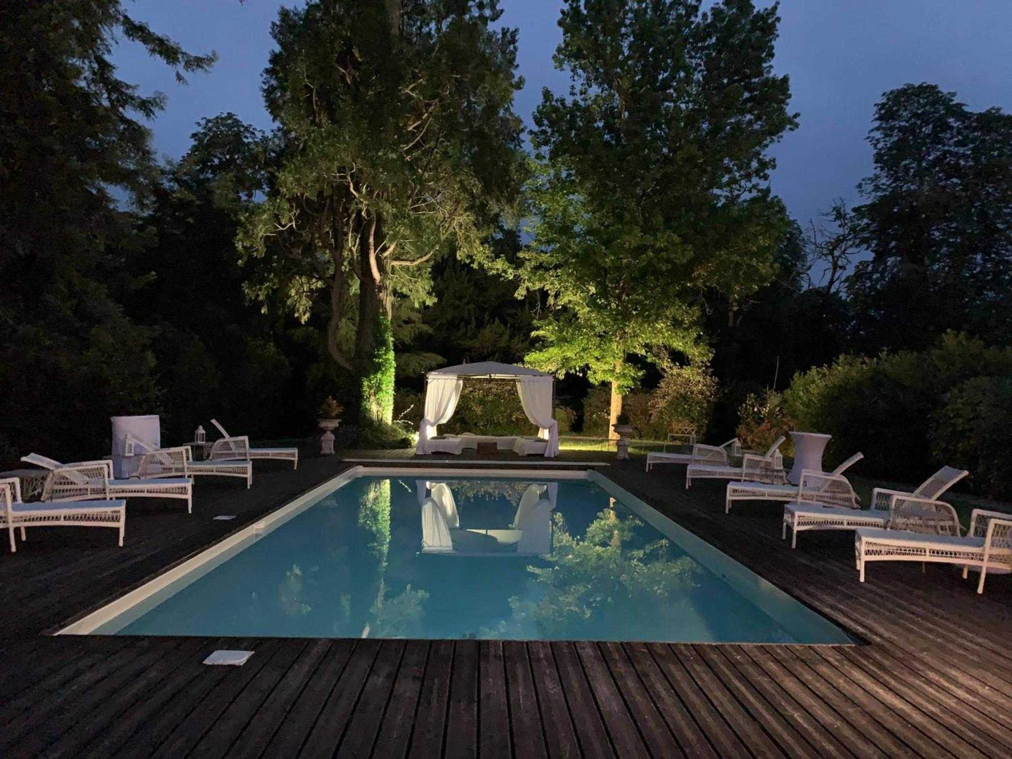 French Correze Moulin Bleu Otel Saint-Pantaléon-de-Larche Dış mekan fotoğraf