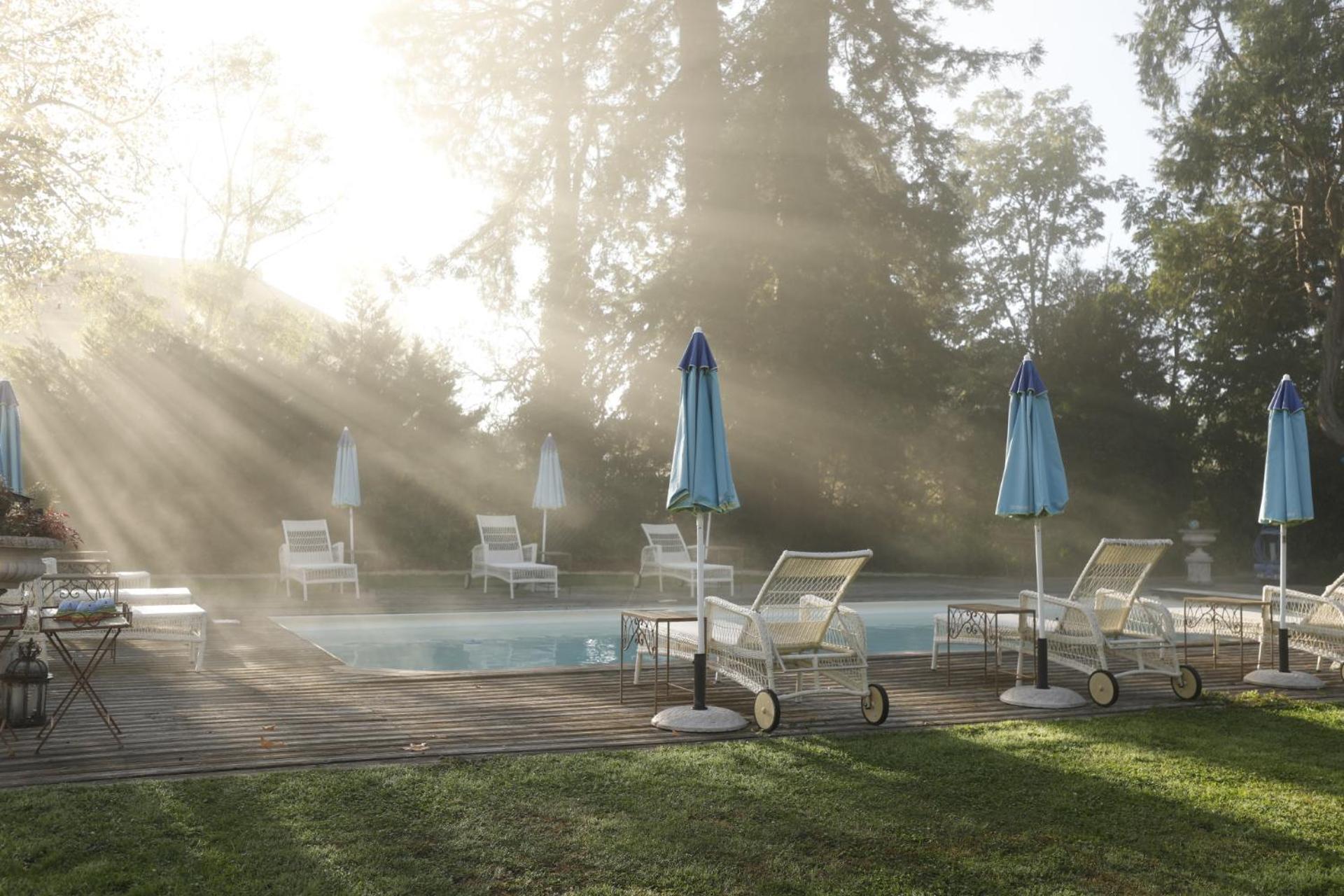 French Correze Moulin Bleu Otel Saint-Pantaléon-de-Larche Dış mekan fotoğraf
