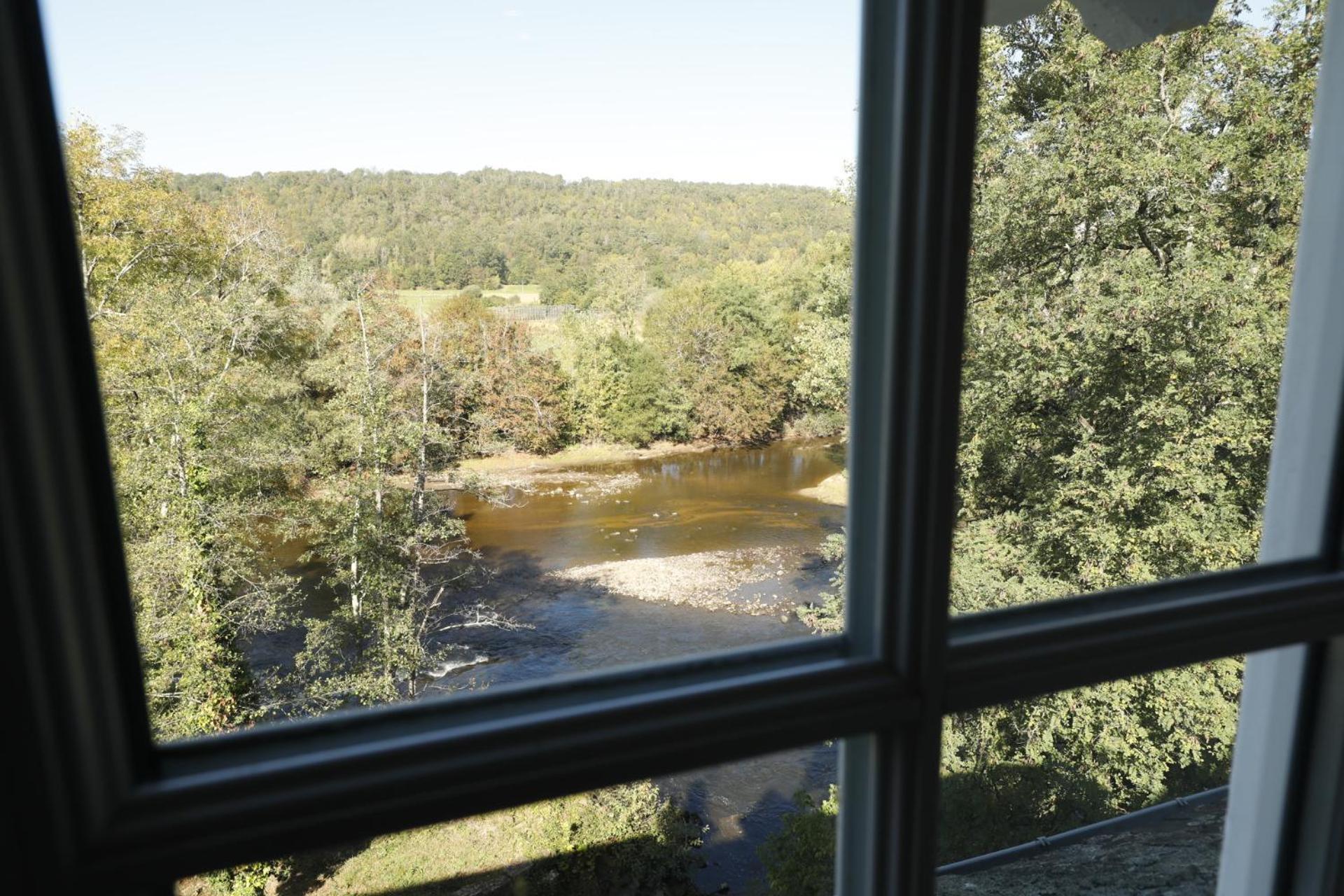 French Correze Moulin Bleu Otel Saint-Pantaléon-de-Larche Dış mekan fotoğraf