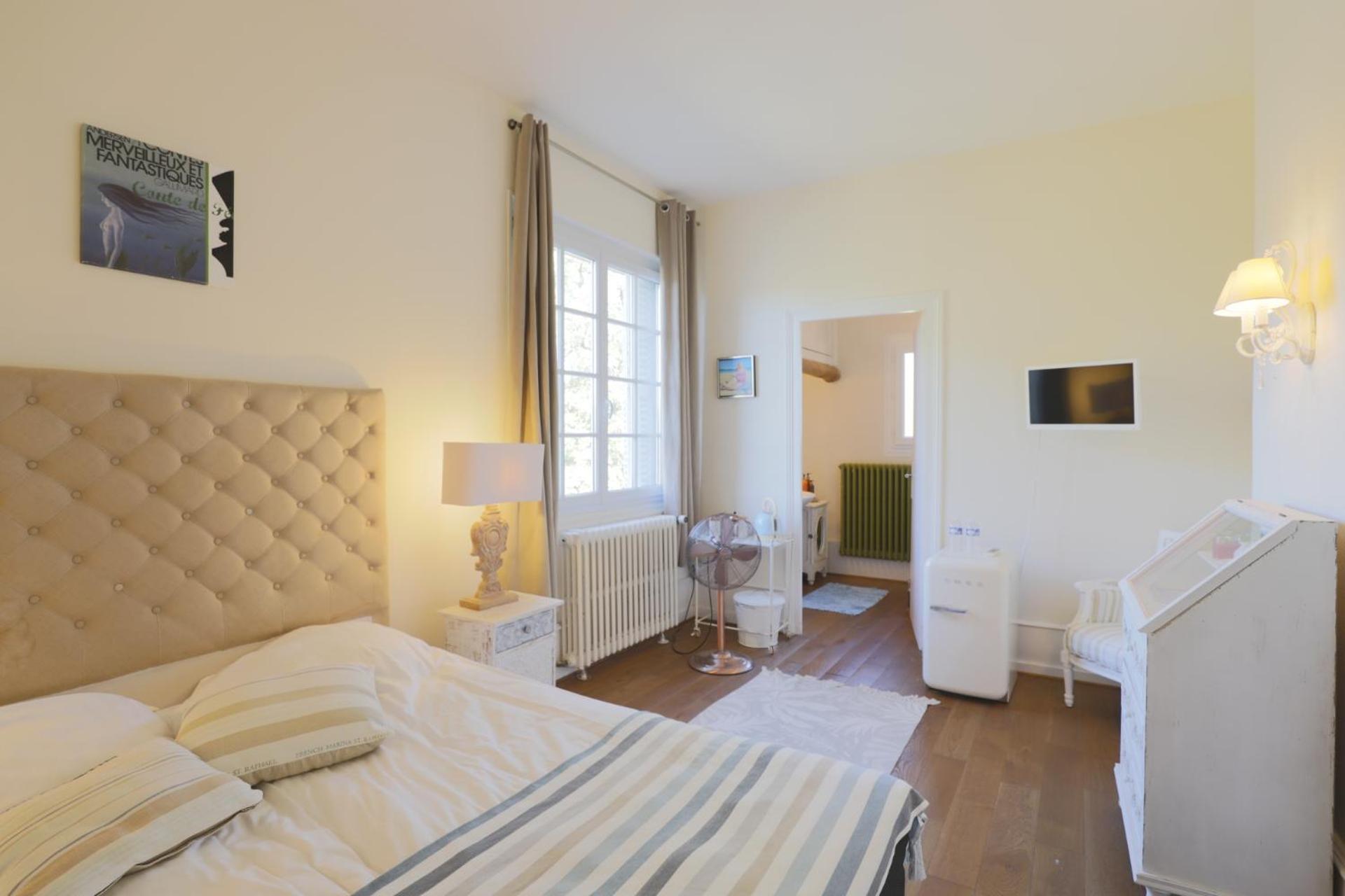 French Correze Moulin Bleu Otel Saint-Pantaléon-de-Larche Dış mekan fotoğraf