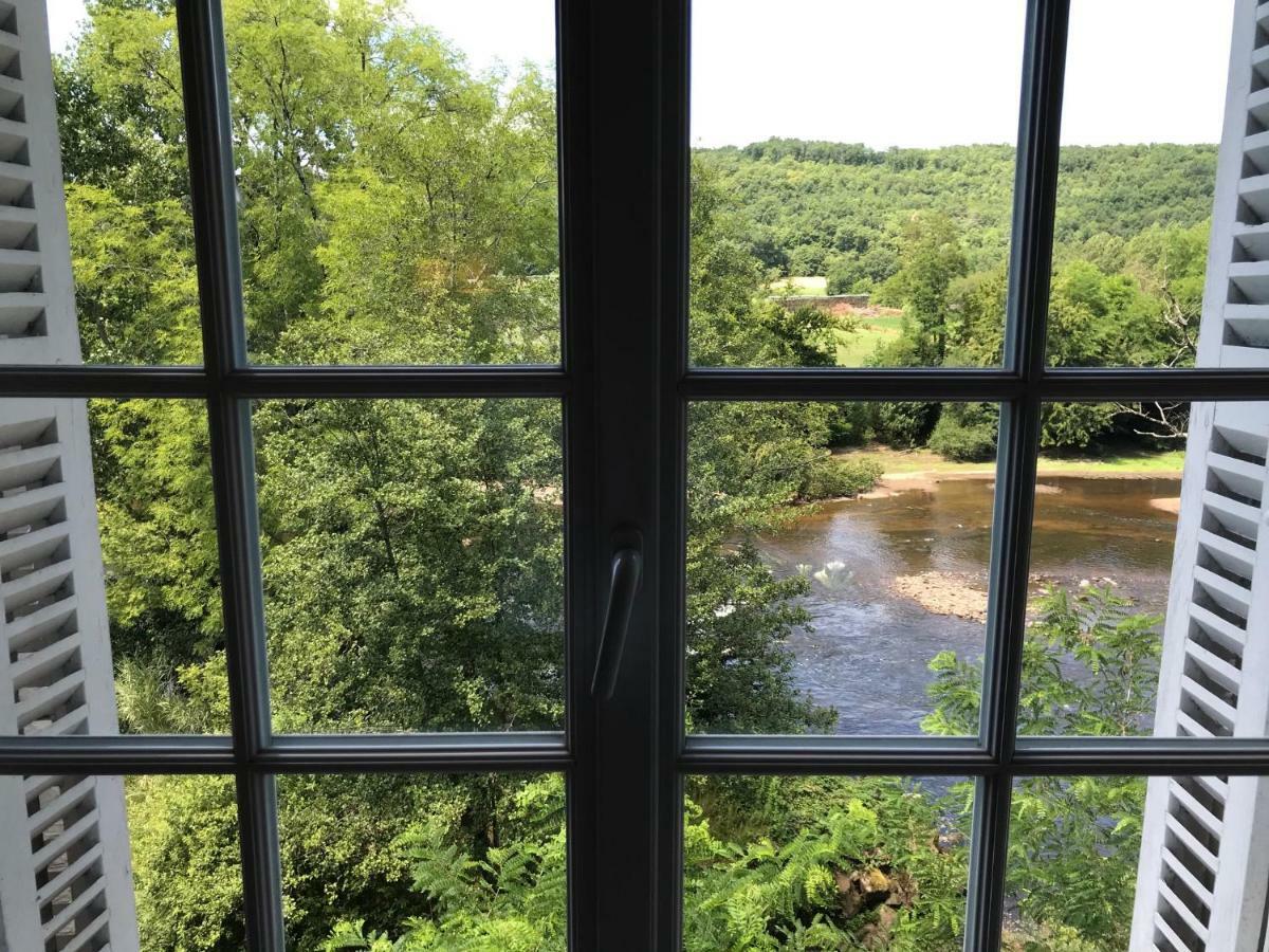 French Correze Moulin Bleu Otel Saint-Pantaléon-de-Larche Dış mekan fotoğraf